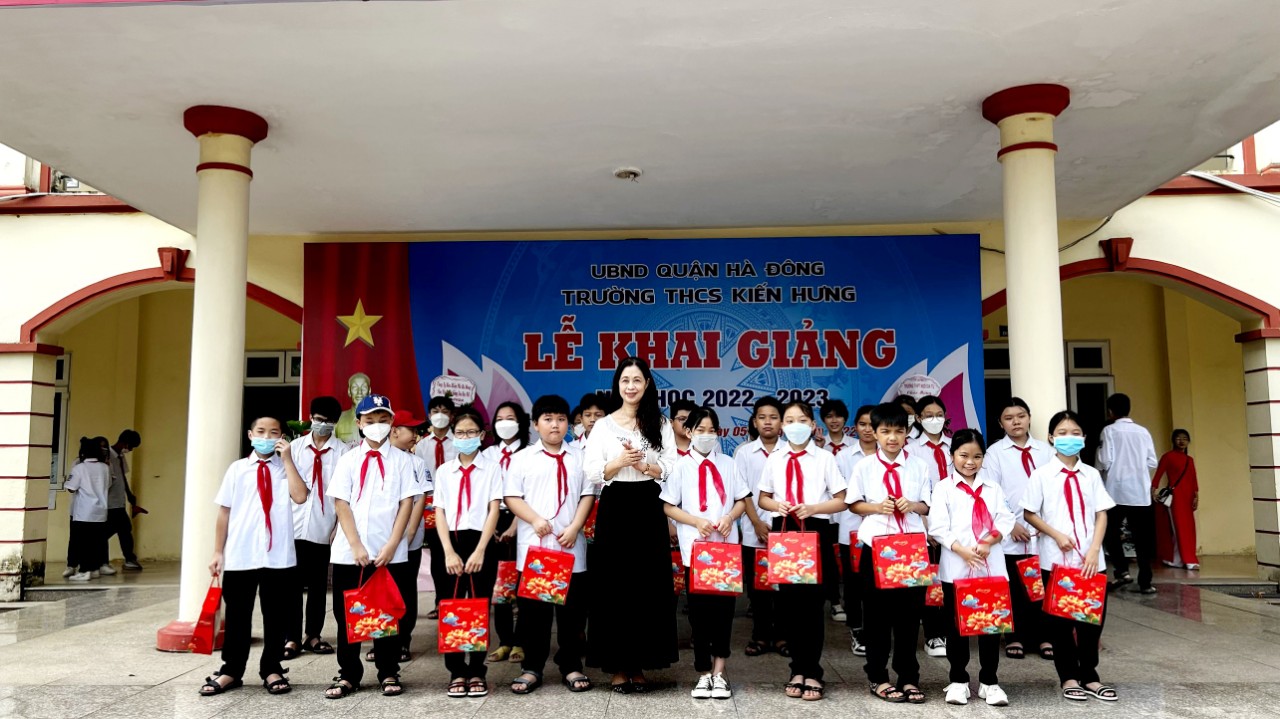 z3713681735105 cb857b98903586a078741410f2ec08bb