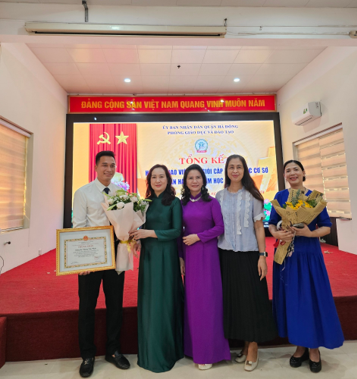 THẦY HOÀNG VĂN CHIẾN THẦY GIÁO TÀI NĂNG, TÂM HUYẾT