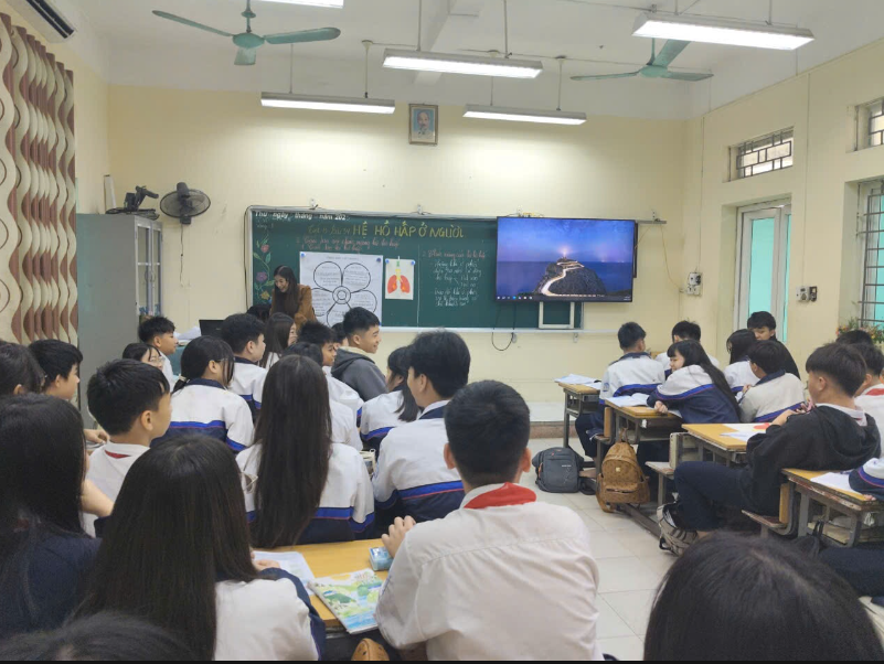 TRƯỜNG THCS KIẾN HƯNG TỔ CHỨC THÀNH CÔNG CUỘC THI GIÁO VIÊN DẠY GIỎI CẤP TRƯỜNG NĂM HỌC 2025 – 2026.